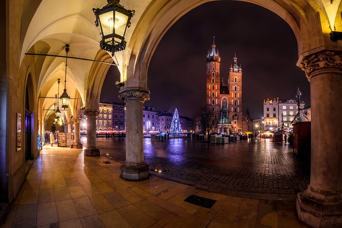 2-Hour City Walking Tour in Creepy Krakow - What the guides do well, and where the experience can vary