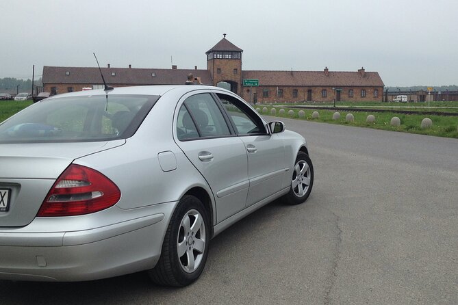 Auschwitz and Birkenau Round-Trip VIP Transport from Krakow - Walking through Auschwitz