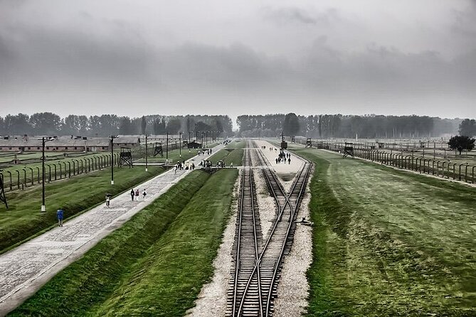Auschwitz and Birkenau Tour with Hotel Pick up from Krakow - The drive and the shared vehicle