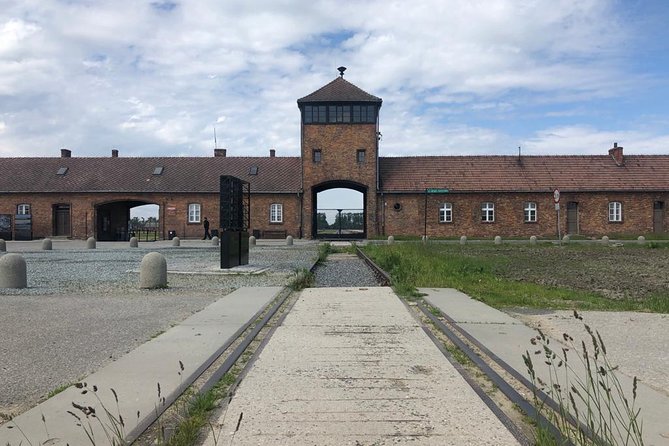 Auschwitz-Birkenau and Wieliczka Salt Mine Museum Guided Tour from Krakow - Two major sights, one very long day