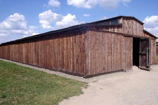 Auschwitz & Birkenau Best Value Guided Tour -Skip The LineTickets - Who should choose this tour