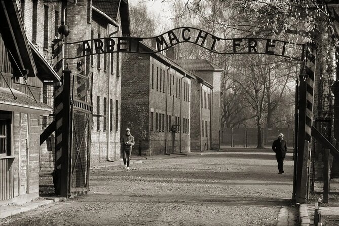 Auschwitz-Birkenau Guided Shared Tour from Krakow - Entering Auschwitz I