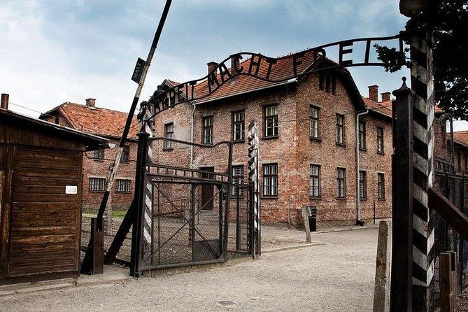 Auschwitz Birkenau Guided Tour - Why this Auschwitz visit matters