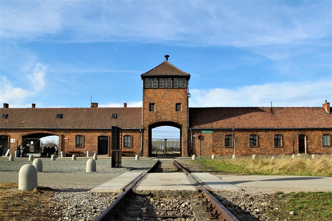 Auschwitz-Birkenau Guided Tour by Private Transport from Krakow - Key Points Before You Book