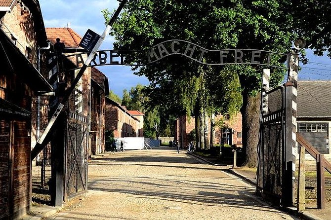 Auschwitz-Birkenau guided tour from Krakow with a private transport - Seeing the scale of Birkenau