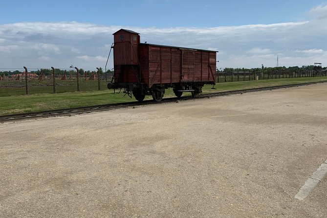 Auschwitz Birkenau Guided Tour/Skip The Line/PickUp/Guide ENG - The transfer to Birkenau