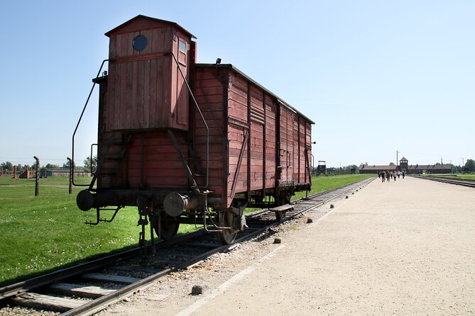 Auschwitz Birkenau Guided Tour with Hotel Pickup from Cracow - Auschwitz I: the detailed and demanding first visit