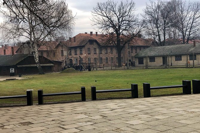 Auschwitz - Birkenau Tour with Private Transport from Krakow - Four hours at Oświęcim is a serious commitment