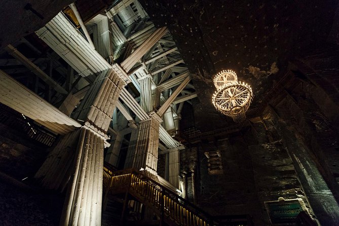 Auschwitz-Birkenau & Wieliczka in one day (Guided tour) - Wieliczka Salt Mine: hundreds of steps underground