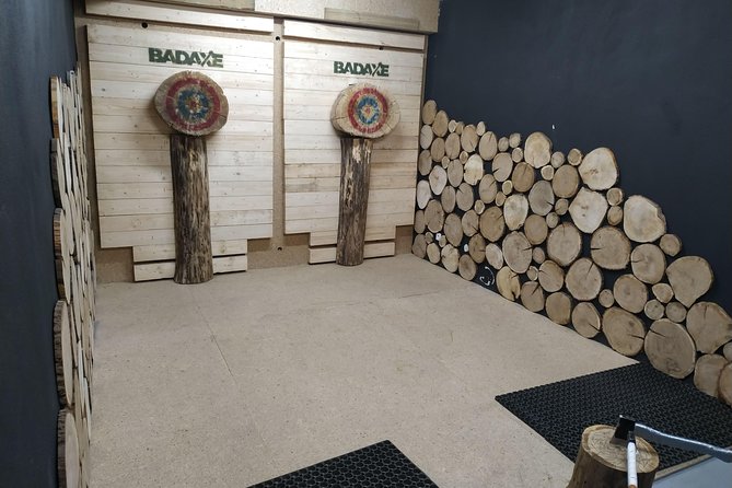 Axe Throwing In Bad Axe Krakow - Why axe throwing works so well for a Krakow evening