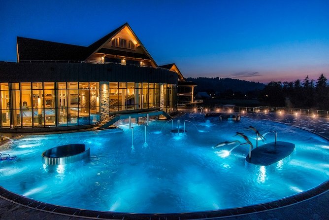 Chocholow Thermal Baths Evening Experience from Kraków - Food and Drinks Inside the Complex