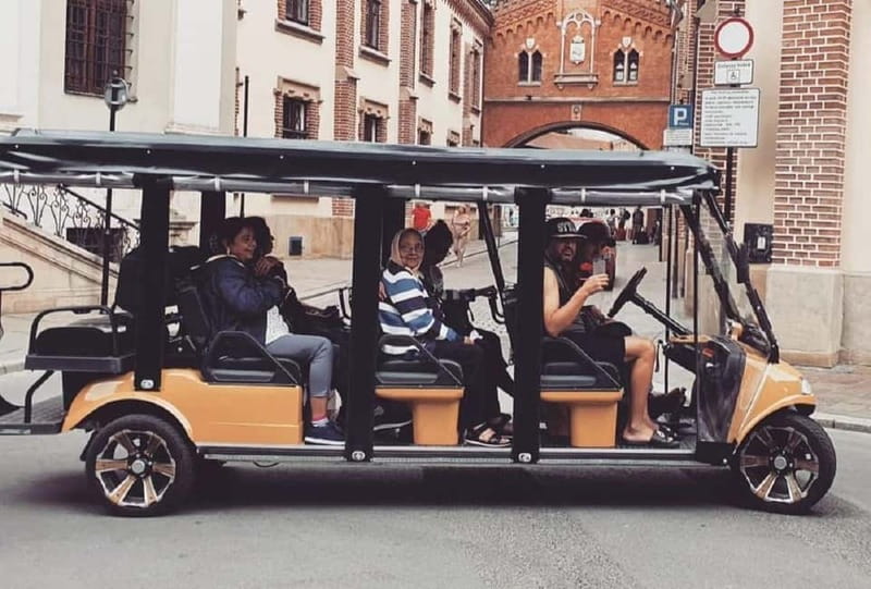 City Tour Cracow golf car plus Cruise on the Vistula River. - Starting at the Barbican and Florian Gate