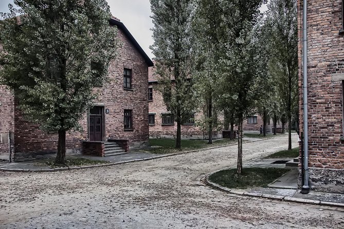 Combined tour Auschwitz Birkenau guided & Salt Mine guided from Krakow - Wieliczka Salt Mine and its underground route