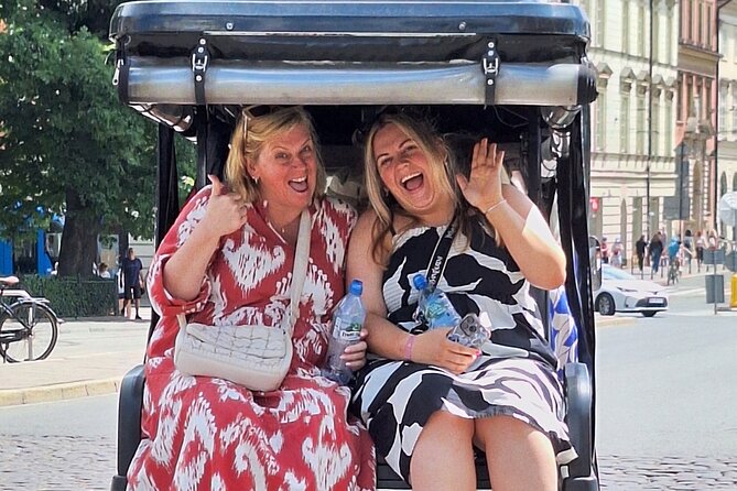 Cracow guided Full tour by Golf Cart-Family Discount - Key points at a glance
