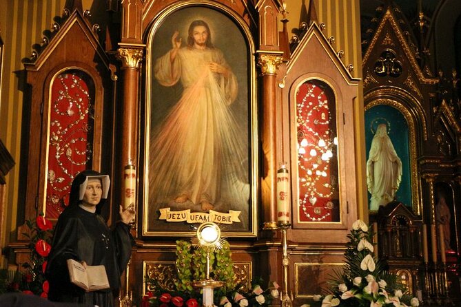 Częstochowa Black Madonna and Lagiewniki Tour from Krakow - Helpful ways to prepare