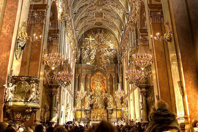 Czestochowa Black Madonna Private Day Tour from Krakow - Entering Jasna Gora and the Black Madonna chapel