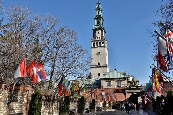 Czestochowa the Black Madonna Day Tour from Krakow - The drive from Krakow and the small-group setup