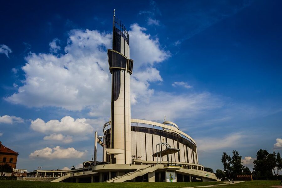 Day Tour: Traces of Pope John Paul II near Krakow - Is $122 good value?