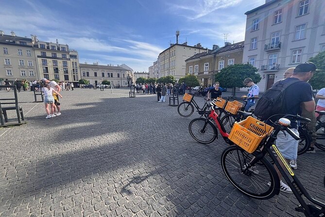 Discover Kraków by Bike with a Dutch guide - Why a bicycle works so well in Kraków