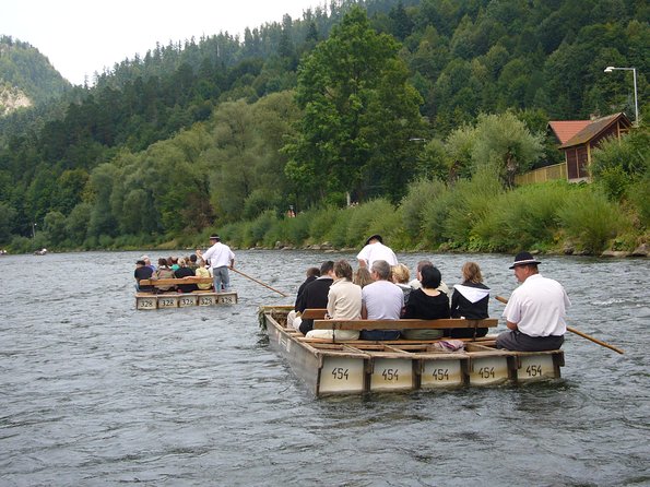 Dunajec River Gorge from Krakow - The wooden raft through the Dunajec Gorge