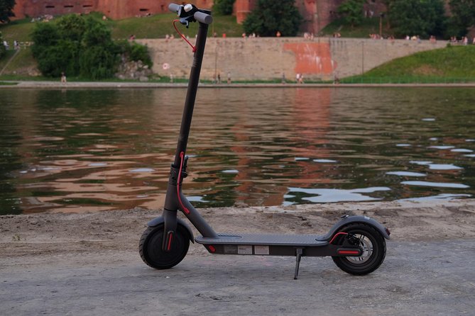 E-Scooter Rental in Krakow for 4 hours - Delivery makes the rental unusually easy