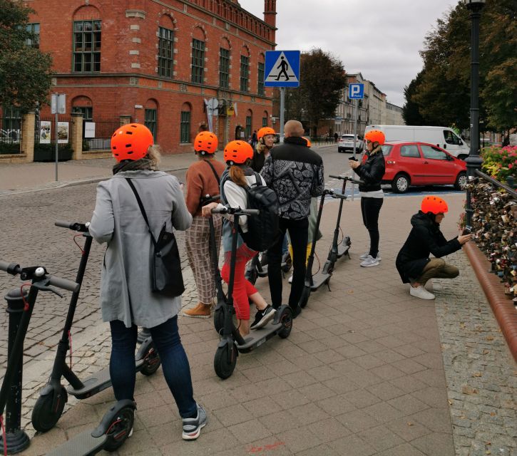 Electric Scooter Tour: Jewish Quarter - 2-Hours of Magic! - Wolnica Square and the old heart of Kazimierz