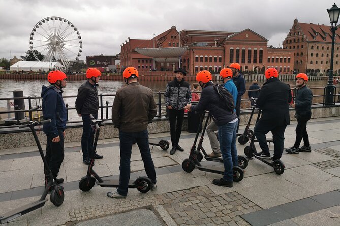 Electric Scooter Tour: Old Town Tour - 2-Hours of Magic! - English and German guiding