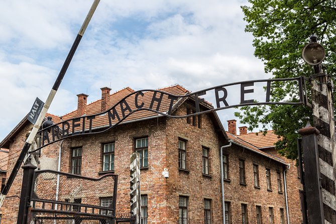 From Cracow: Auschwitz- Birkenau Tour with transportation - Auschwitz I: the denser museum visit