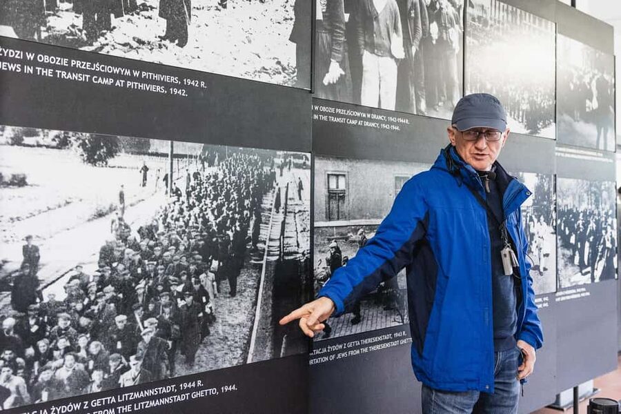 From Krakow: Auschwitz & Birkenau Guided Tour with Pick up - Timing, Flexibility, and the Main Drawbacks