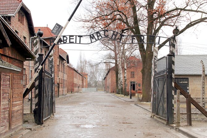 From Krakow: Auschwitz-Birkenau Memorial and Museum Guided Tour - Leaving Krakow for Oswiecim
