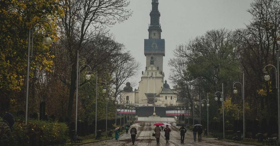 From Krakow: Częstochowa "Black Madonna" Day Tour - Practical advice before you leave Krakow