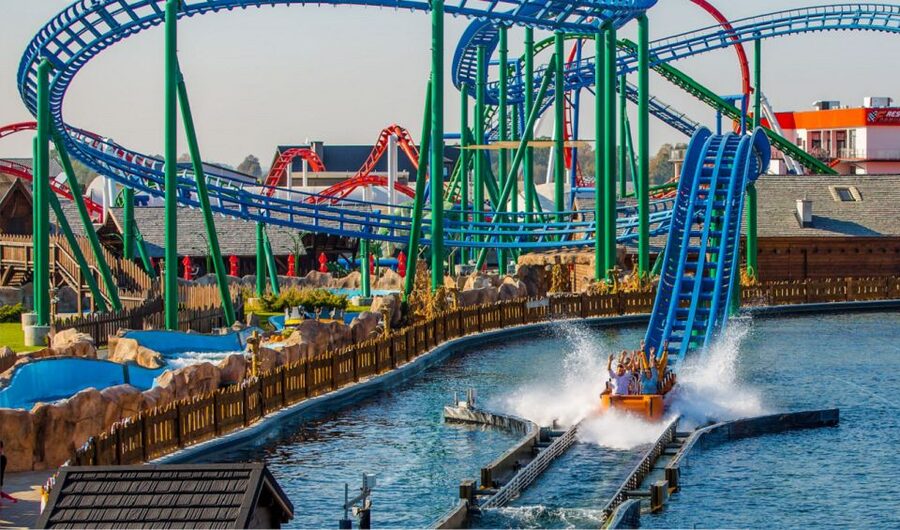 From Kraków: Energylandia Amusement Park Transfer and Entry - The journey from Kraków to Zator