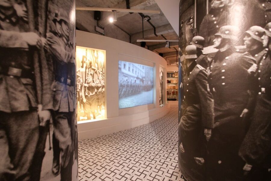From Krakow: Half-Day Salt Mine and Schindler's Factory Tour - Schindler’s Factory and wartime Krakow