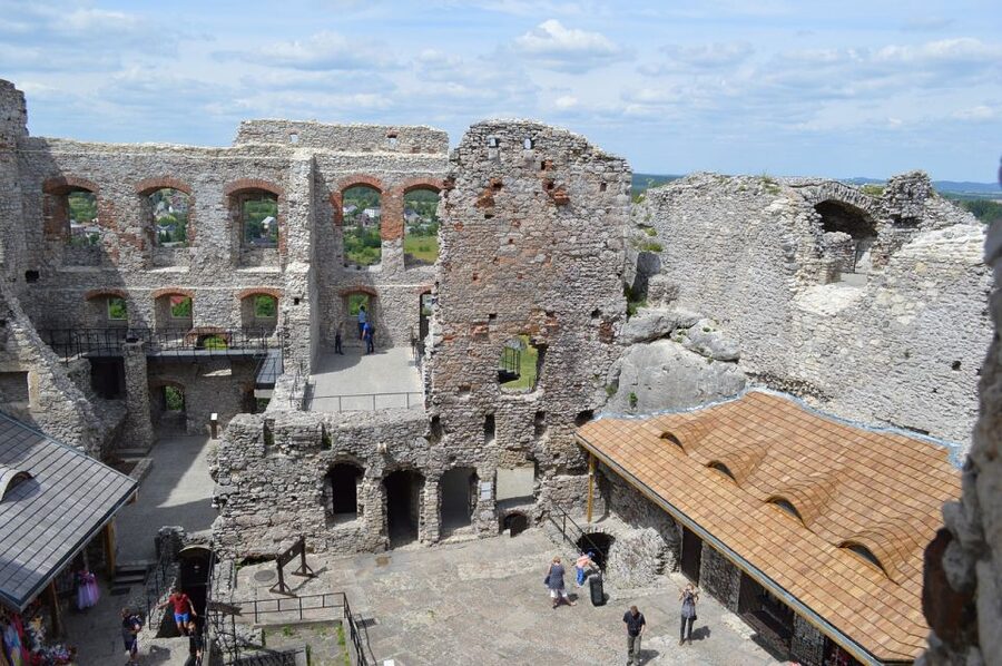 From Krakow: Ojców National Park & Ogrodzieniec Castle Tour - The Chapel on the Water and Hercules’ Club
