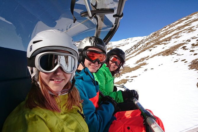 From Krakow: Siepraw Skiing for Beginners - A gentle first run at Siepraw Ski Complex