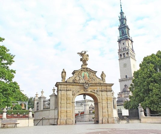 From Krakow: The Black Madonna of Czestochowa & John Paul II Family Home - Key points to know before booking
