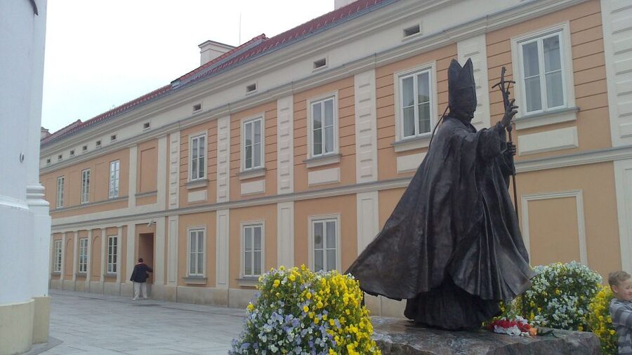 From Krakow: Wadowice & Sanctuary of Divine Mercy Tour - Inside the John Paul II Family Home Museum
