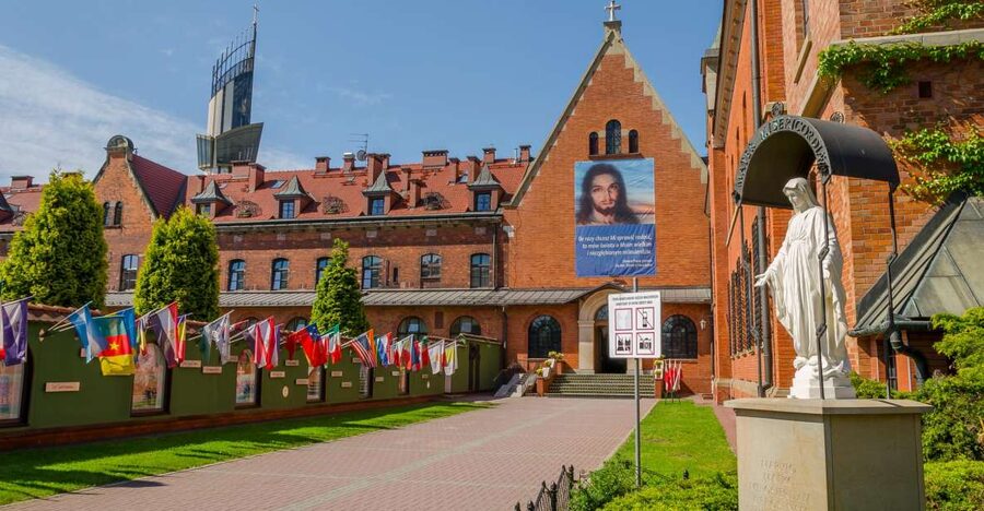 From Krakow: Wadowice & Sanctuary of Divine Mercy Tour - Who should book this outing?
