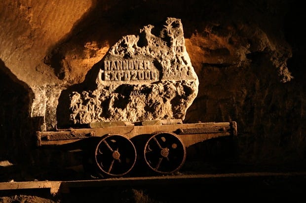 From Kraków: Wieliczka Salt Mine Guided Tour with Transport - Who should book this tour?