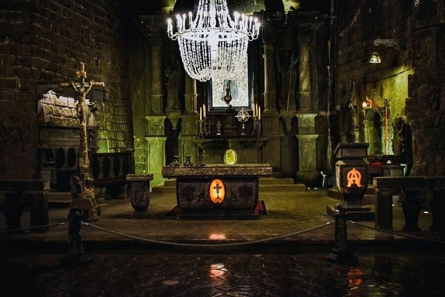 From Krakow: Wieliczka Salt Mine Half-Day Trip with Pickup - What the $77 price really covers