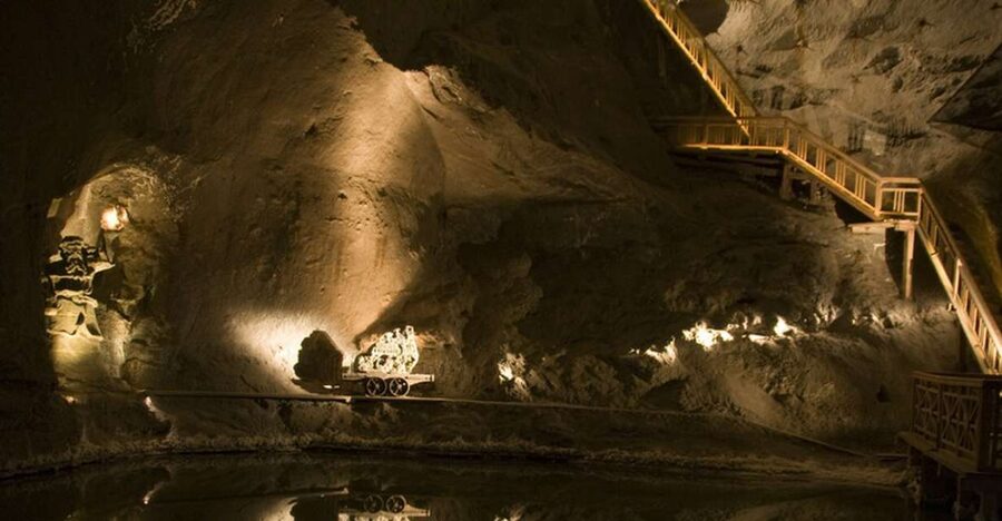 From Krakow: Wieliczka Salt Mine Half-Day Trip with Pickup - The 30-minute ride from Krakow
