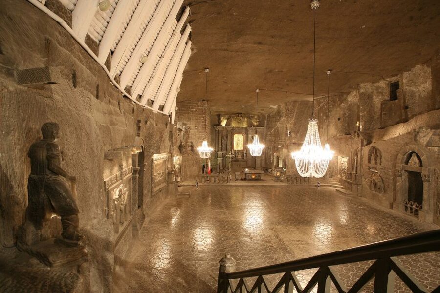 From Krakow: Wieliczka Salt Mine Tour - Timing, crowds, and what the three hours really mean