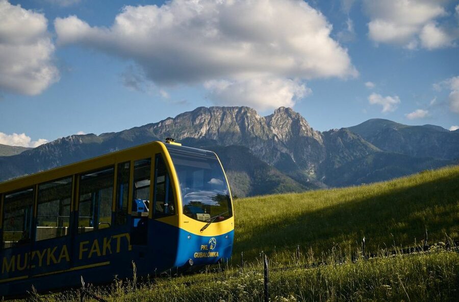 From Krakow: Zakopane & Hot Thermal Springs Private Tour - Chocholowska Thermal Baths for 2.5 hours