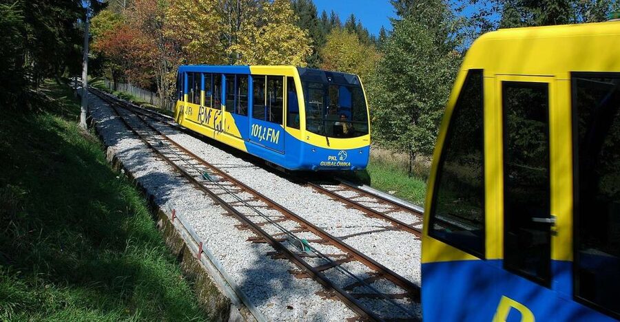 From Krakow: Zakopane & Hot Thermal Springs Private Tour - The 1.5-hour ride south from Krakow