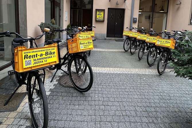 Full Bike Tour - the Old Town, Jewish Qtr & the Ghetto NEW BIKES - Key points to know before booking
