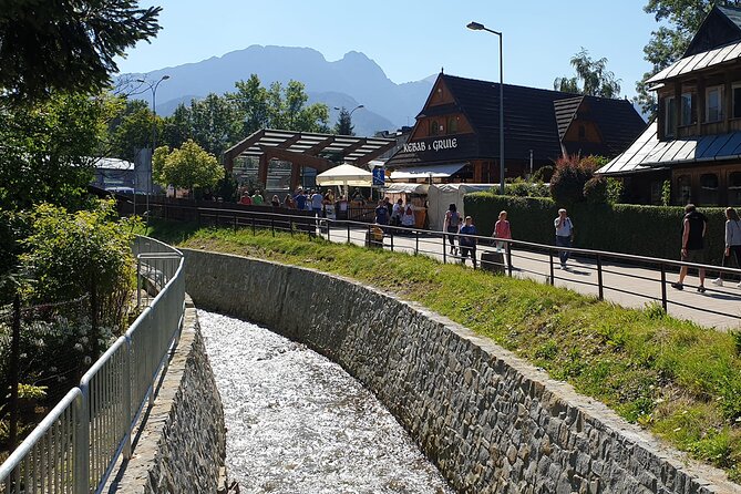 Full-Day Private Tour of Slovakia Treetop Walk and Zakopane - Is $229.52 per person fair?