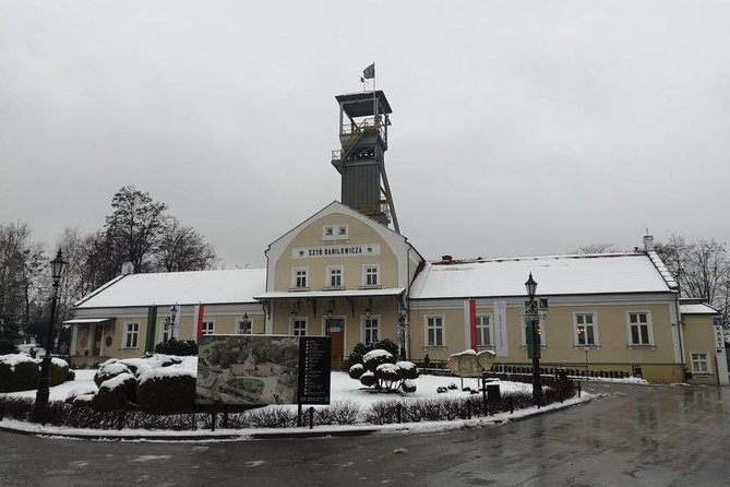 Guided Tour from Krakow to Salt Mine Wieliczka with hotel pick up - The salt sculptures and underground chapel