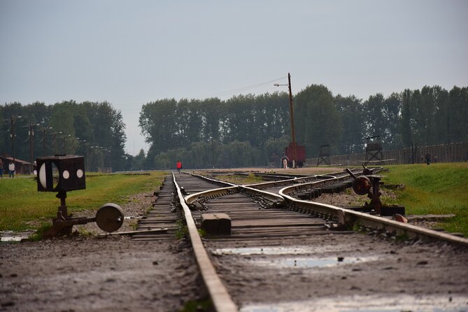 Guided Tour Krakow to Auschwitz-Birkenau with pickup options - Entering Auschwitz I and seeing the original barracks