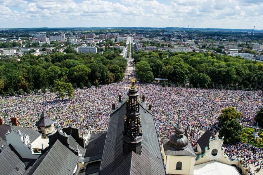 Half-Day Czestochowa Black Madonna Tour from Krakow - The 1655 defense and Poland’s national memory