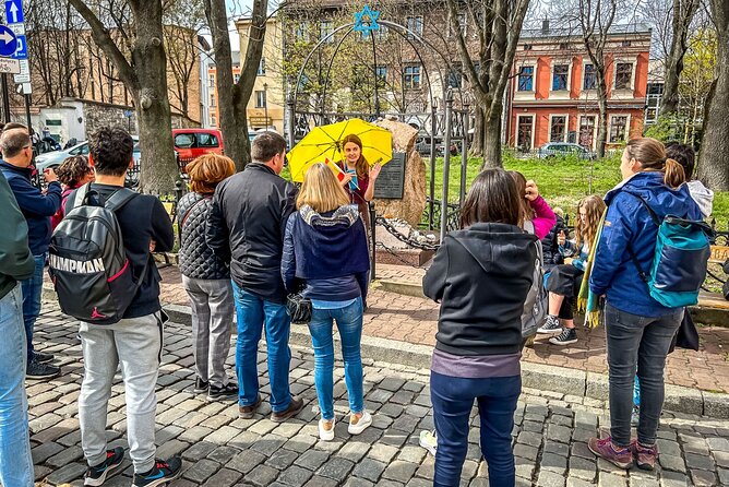 Jewish Krakow Walking Tour - Mrs. Dresner’s courtyard and Schindler’s List